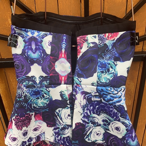 💜 Party romper with purple flowers 💜 - Picture 10 of 10